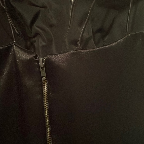 Sherri Hill- Black Prom Dress Size 4! - Picture 3 of 5